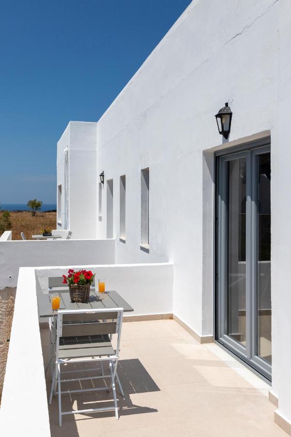 Chrysonisos Suites With Sunset & Seaviews Near Kini Екстериор снимка