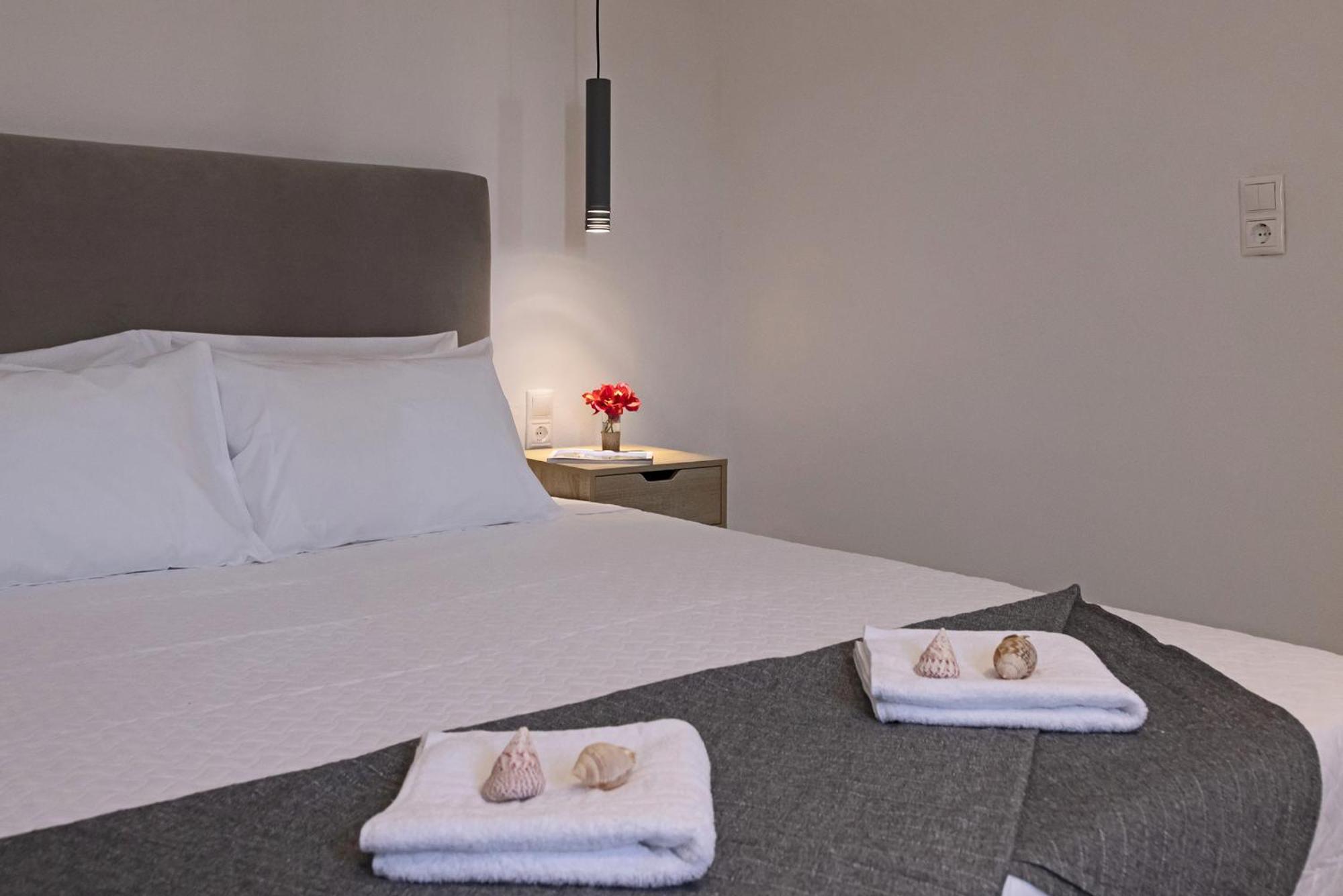 Chrysonisos Suites With Sunset & Seaviews Near Kini Екстериор снимка